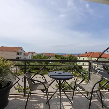 Vinovo Kastela