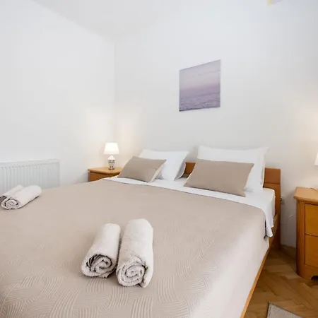 Vinovo Apartment *